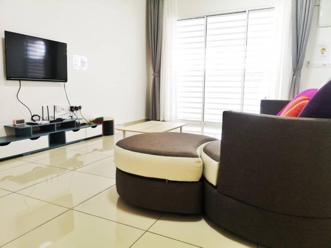 Holiday Homestay Seremban Buitenkant foto